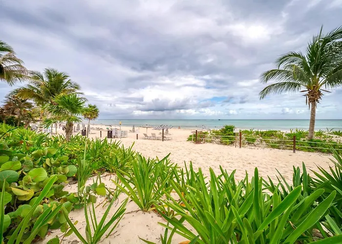 Stunning Ocean Front By Boutique Apartamento Playa del Carmen