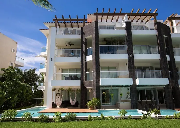 Stunning Ocean Front By Boutique