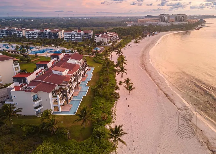 Stunning Ocean Front By Boutique Apartamento *