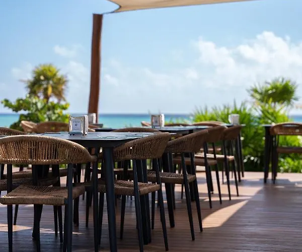 Stunning Ocean Front By Boutique Playa del Carmen