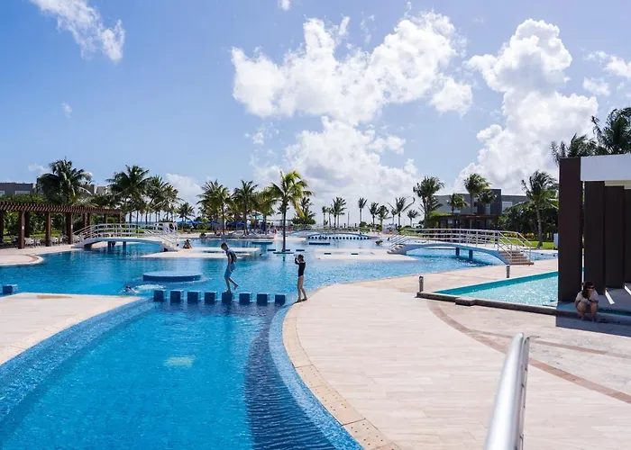 Stunning Ocean Front By Boutique Apartamento Playa del Carmen